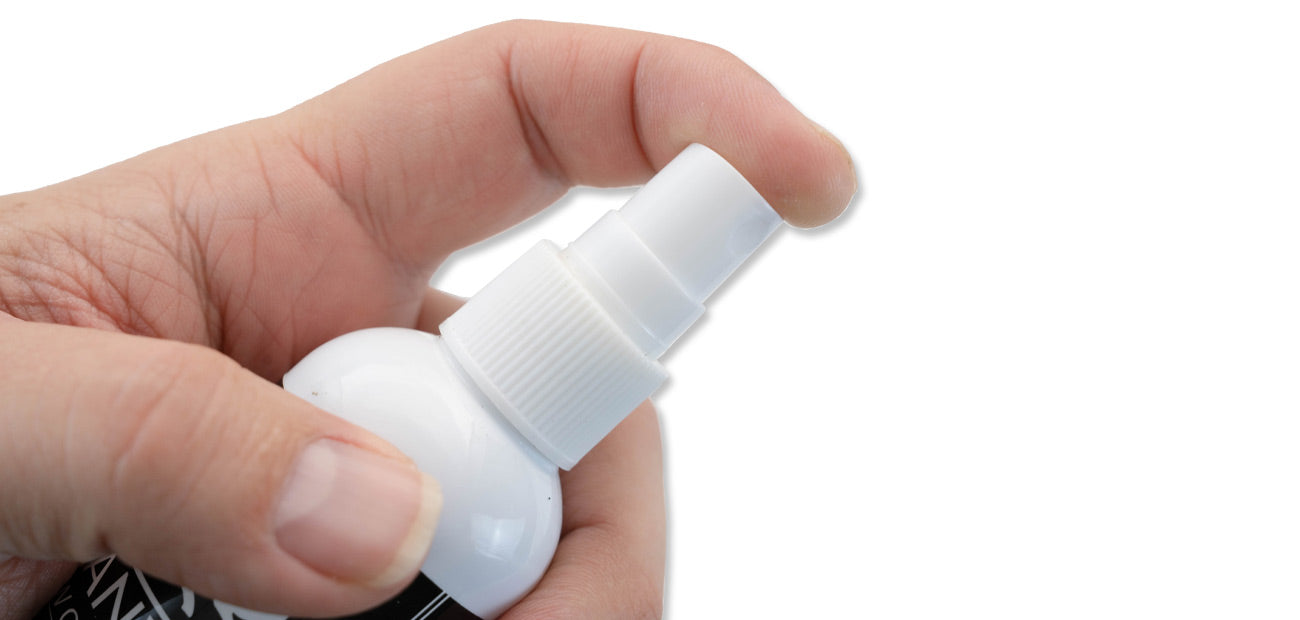 Hanwei Sword Oil spray bottle view