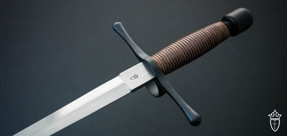 Main Gauche - Black Titanium